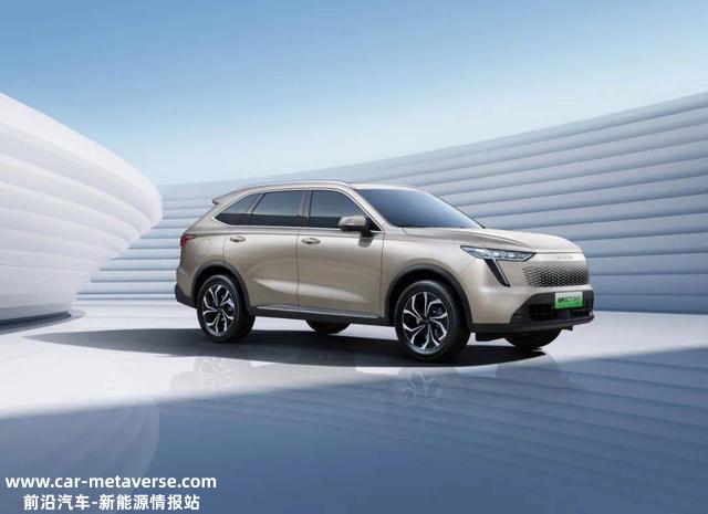 20万内最火的SUV，宋PLUS DM-i对比哈弗枭龙MAX