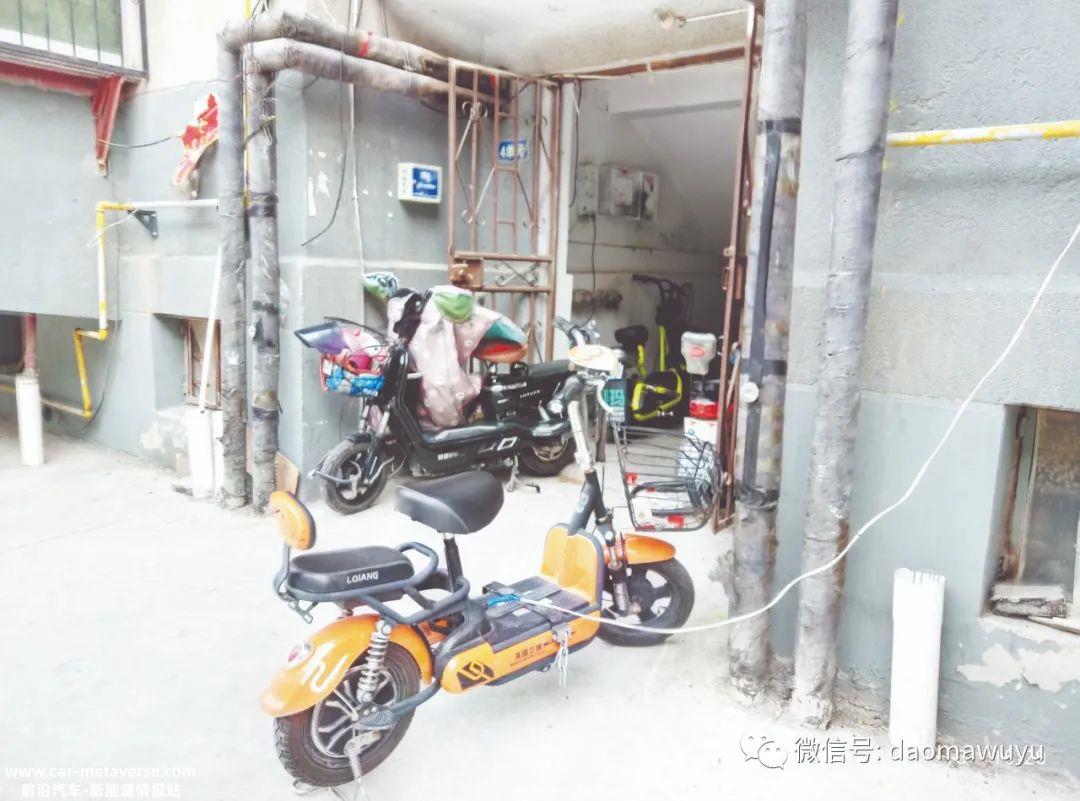 电动自行车充电器安全技术要求