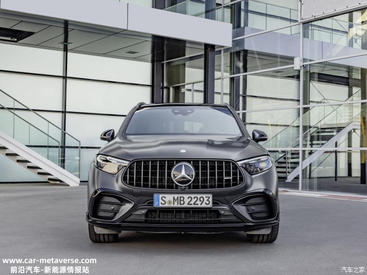 依旧一人一机 全新AMG GLC家族官图发布