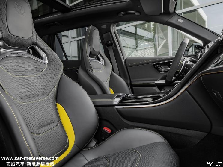 依旧一人一机 全新AMG GLC家族官图发布