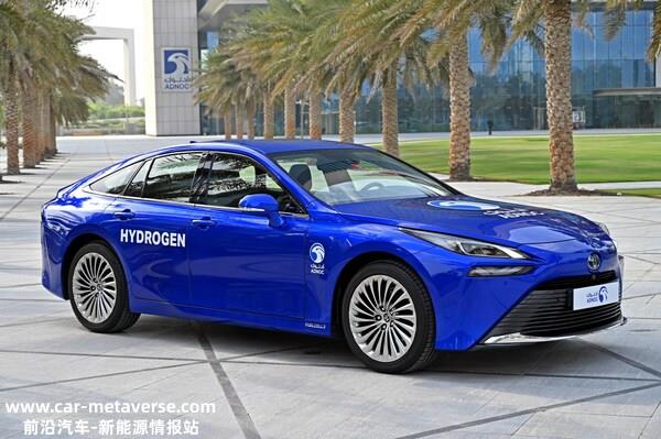 Clean hydrogen-powered vehicle