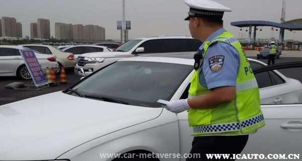 没审车被交警抓住怎么办