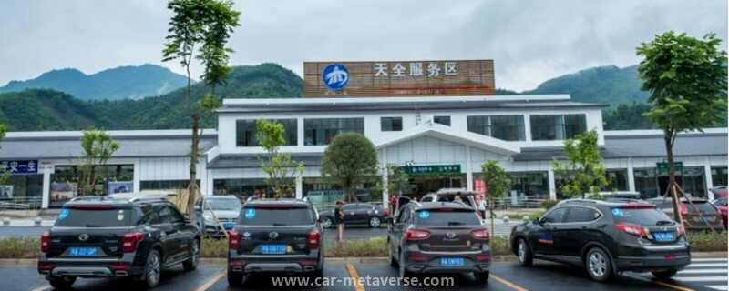 在服务区停车睡觉会加收高速费吗