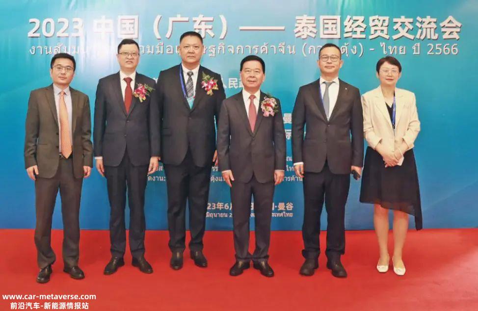 023年,中国汽车出海事业经历了萌芽、发展和崛起,翻开了新'