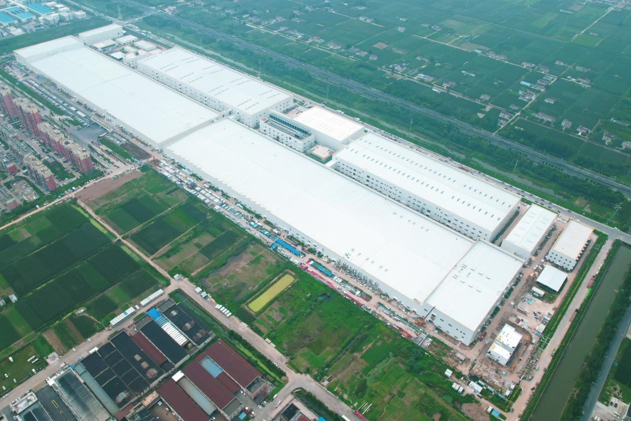 蜂巢能源盐城基地二期首条飞叠产线投产