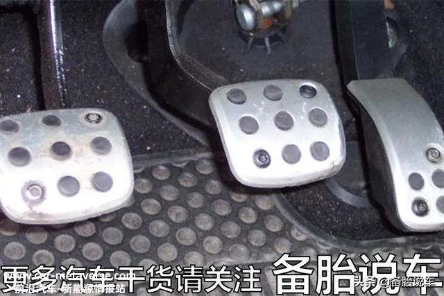 车子不让出小区，又怕亏电，原地怠速10分钟能给电瓶充多少电