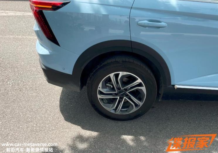 前脸更具科技感 哈弗枭龙EV谍照曝光