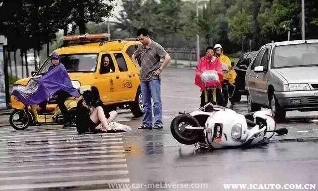 电瓶车急停我撞上去谁的责任