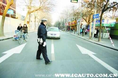 在普通道路上逆行一次扣多少分