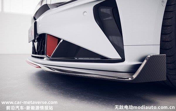 极氪001 FR将于8月21日发布，极氪001高性能赛道版售价或超百万元