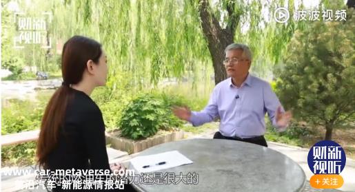 建设特高压:将新疆的电力运输到上海巷道