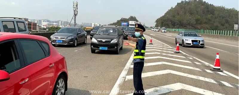 被车撞了打110还是122