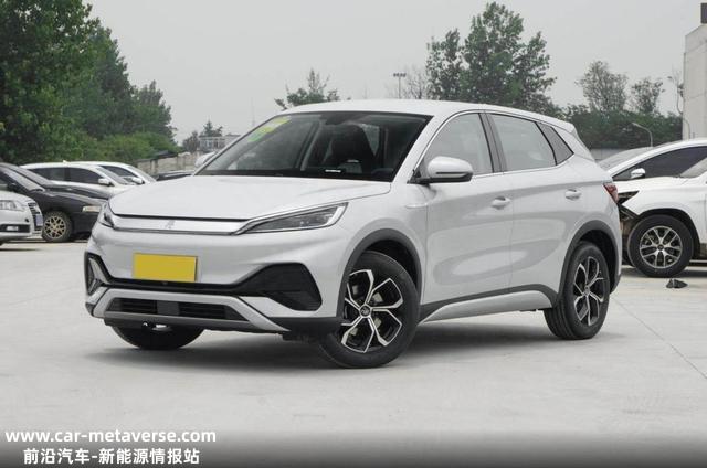 销量连续3月上涨，入门续航430km,13.98万起，实拍比亚迪元PLUS
