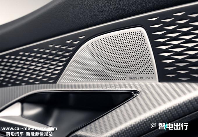 奥迪全新一代Q7曝光！尺寸加长/比宝马X5好看