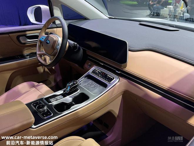预计四季度上市 江淮瑞风RF8综合续航超1200km