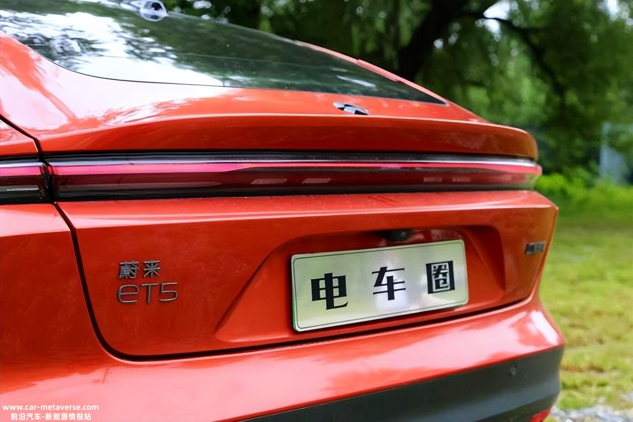 能跑出速度感,操控轻盈威来ET5