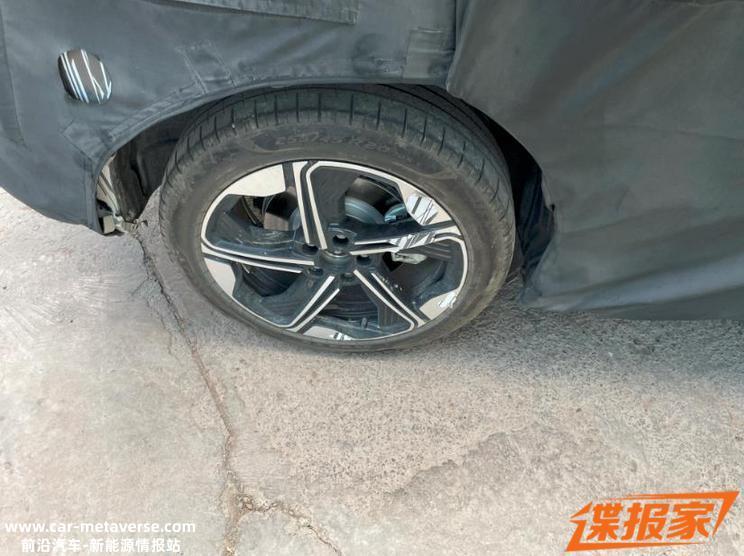代号H37？疑似岚图品牌全新SUV谍照曝光