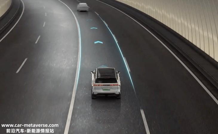 亚运火炬传递保障车 吉利银河L7新增115km亚运幻影版上市