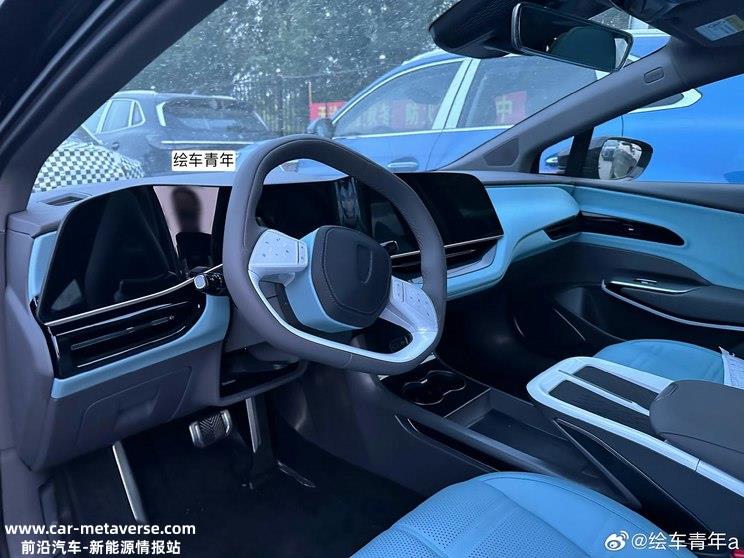 有望于11月份上市 红旗E001实车谍照