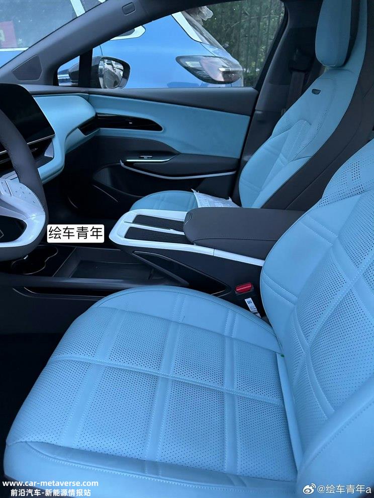 有望于11月份上市 红旗E001实车谍照