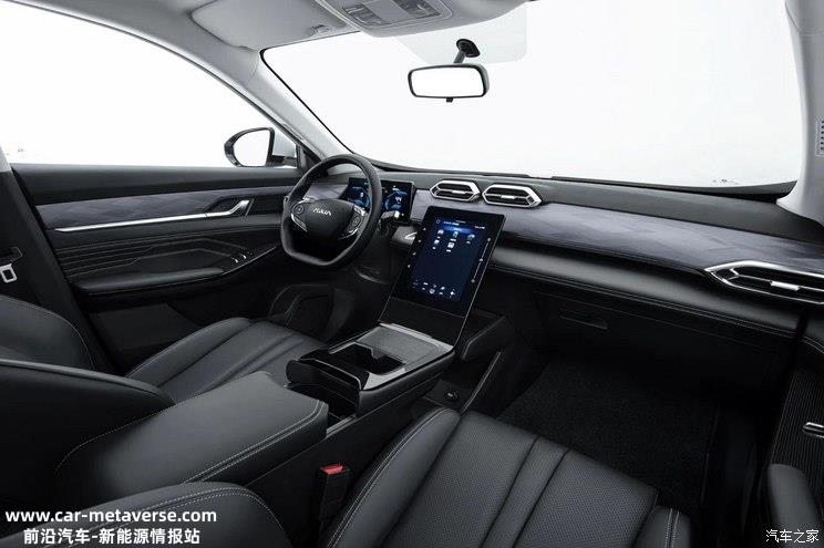 续航里程445km 东风风神SKY EV01官图