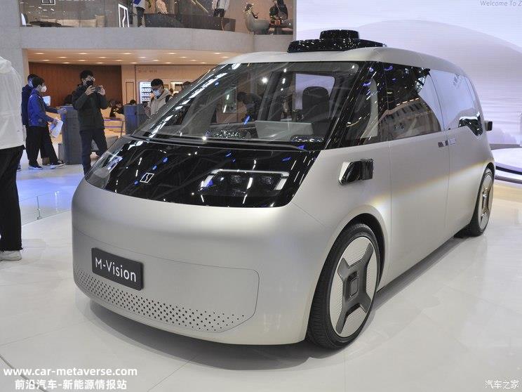 对开门/或2024年量产 极氪全新MPV首曝