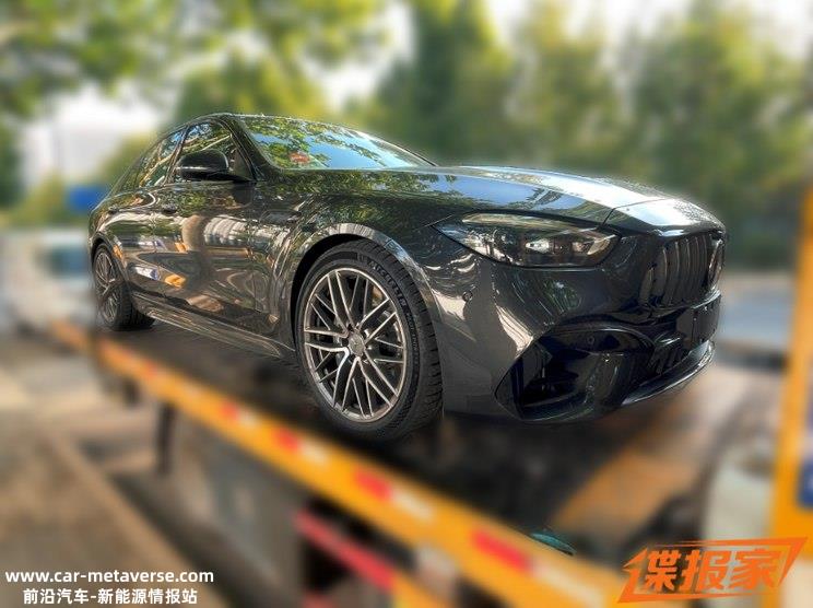 要上市了？全新AMG C 63 S国内现身