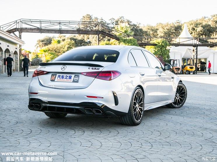 要上市了？全新AMG C 63 S国内现身