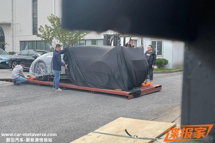 将11月15日揭晓 高合首款联名产品谍照