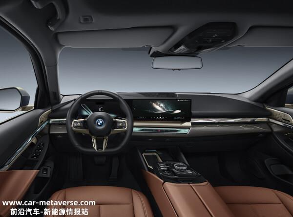 全新BMW 5系前排内饰
