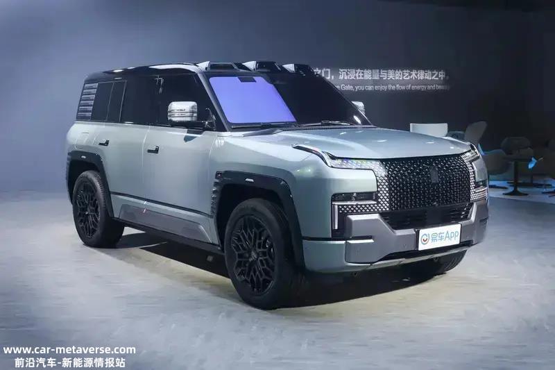 仰望U8部分配置升级 方向盘触控按键升级为实体按键