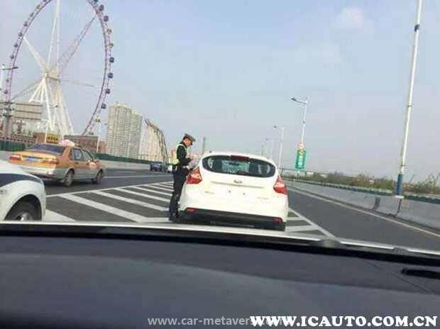 怎样查违章车辆查询车辆违章查询