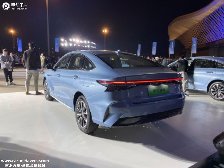 奇瑞风云A8全球上市 售价11.99~14.99万元
