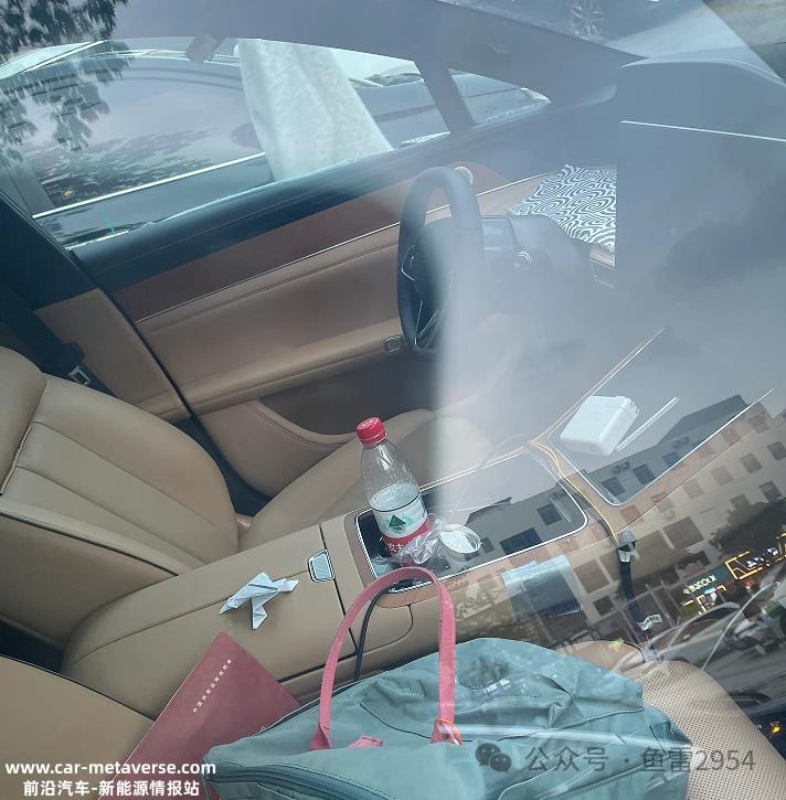华为×北汽 STELATO轿车谍照曝光！