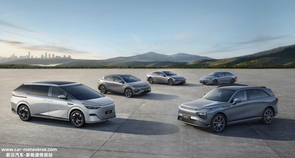 买MPV送SUV,买大七座送超大四座