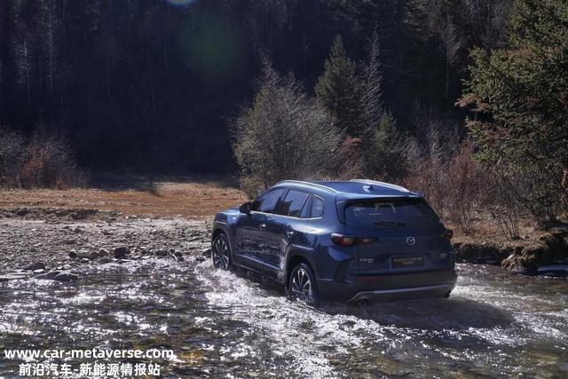搭载四驱系统，MAZDA CX-50行也HEV正式下线