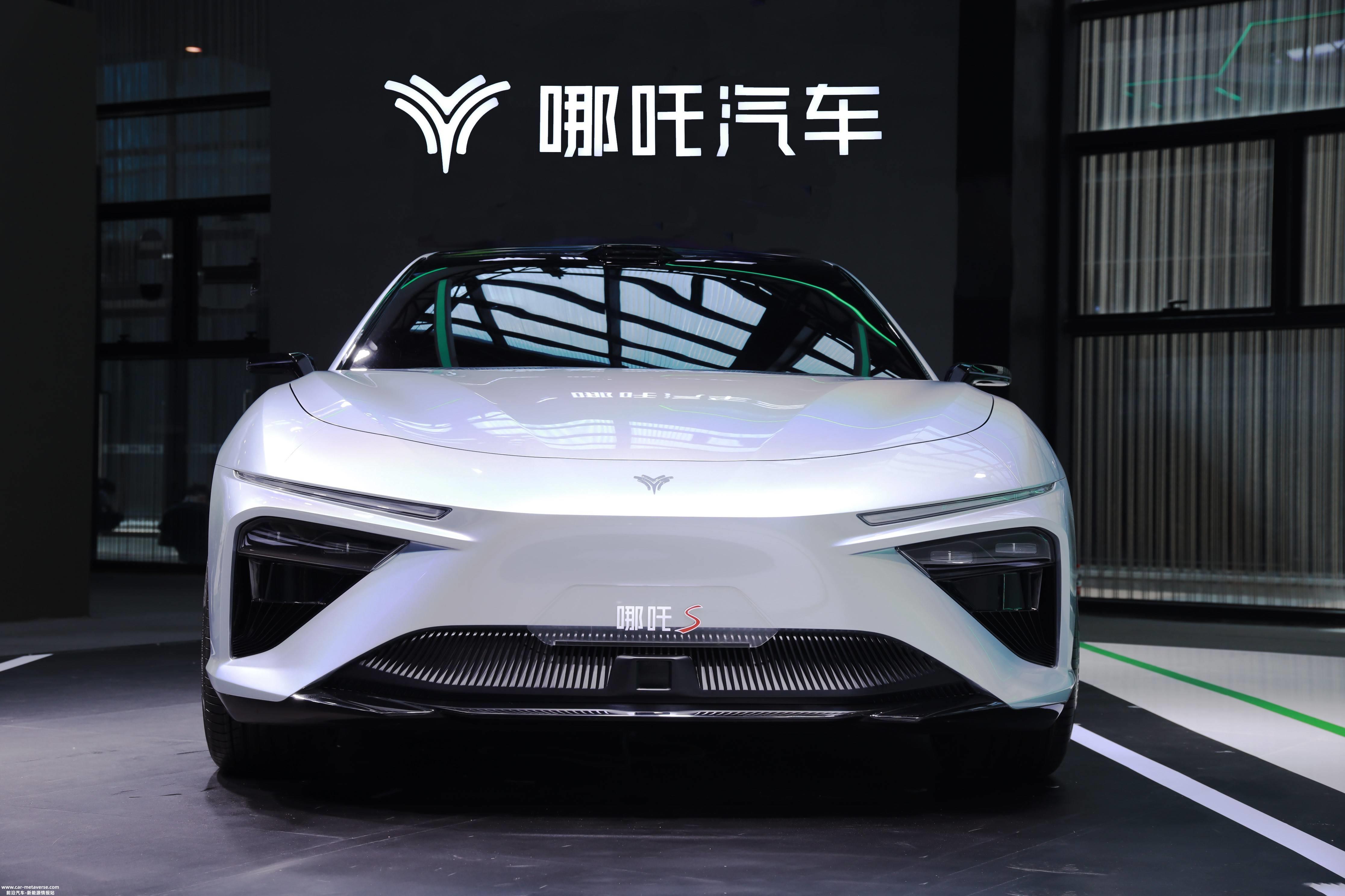 哪咤汽车为什么闹不动了?