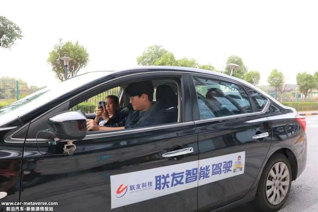 023年,中国新能源汽车渗透率超30%'