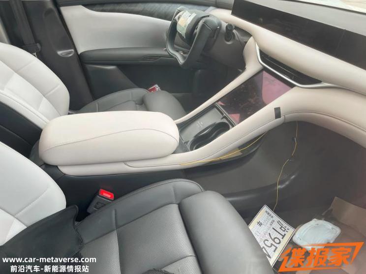 家族式设计加持 智己L6内饰谍照曝光