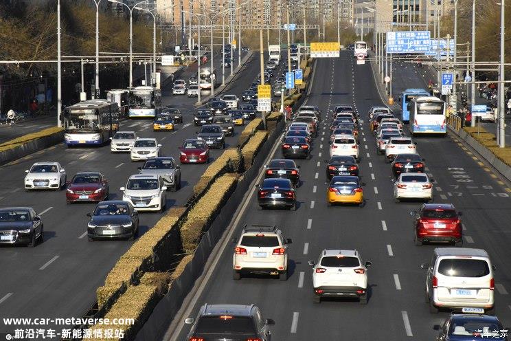 北京将增停车位1.7万个/共享车位1万个