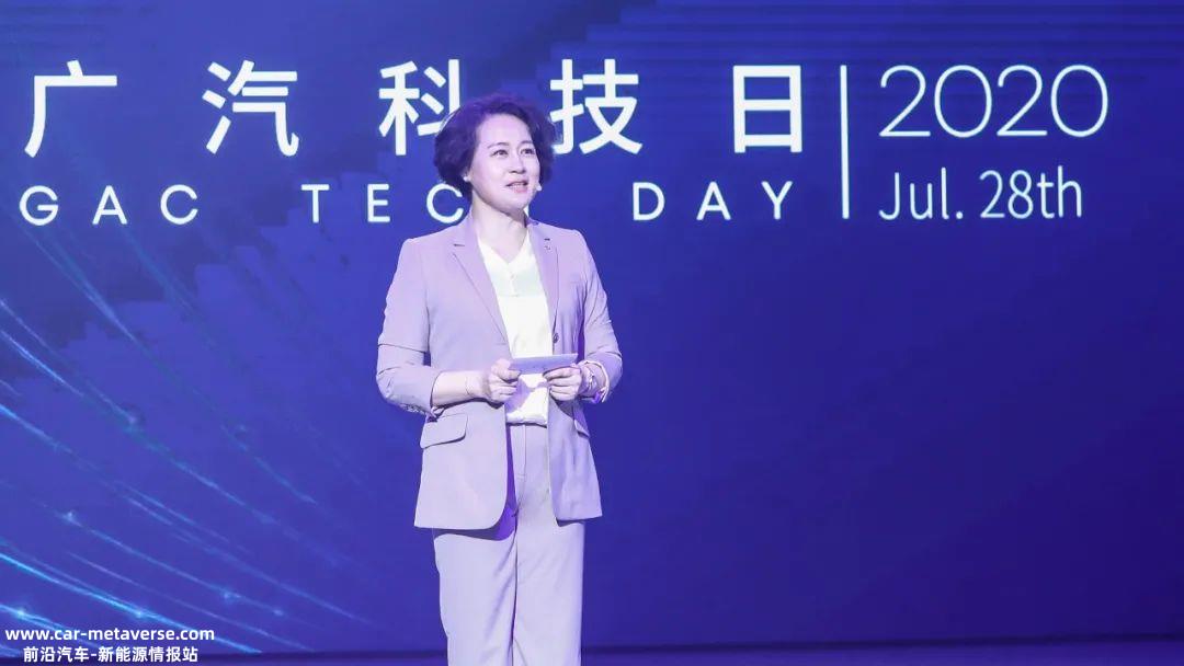 尹捷：探索人生更多可能 | 新女性力量