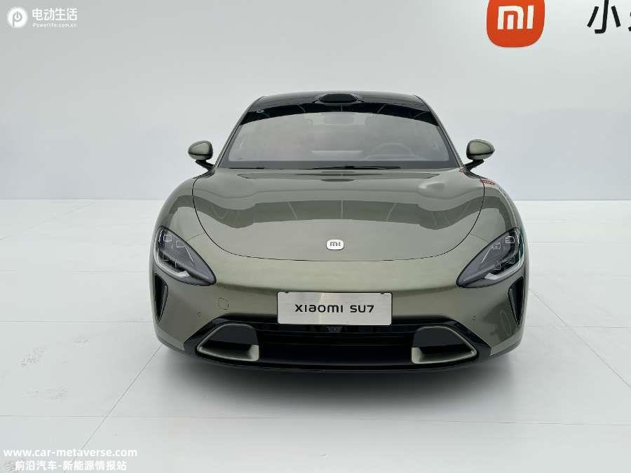 小米SU7售价21.59万起 碾压Model 3/对标保时捷Taycan Turbo