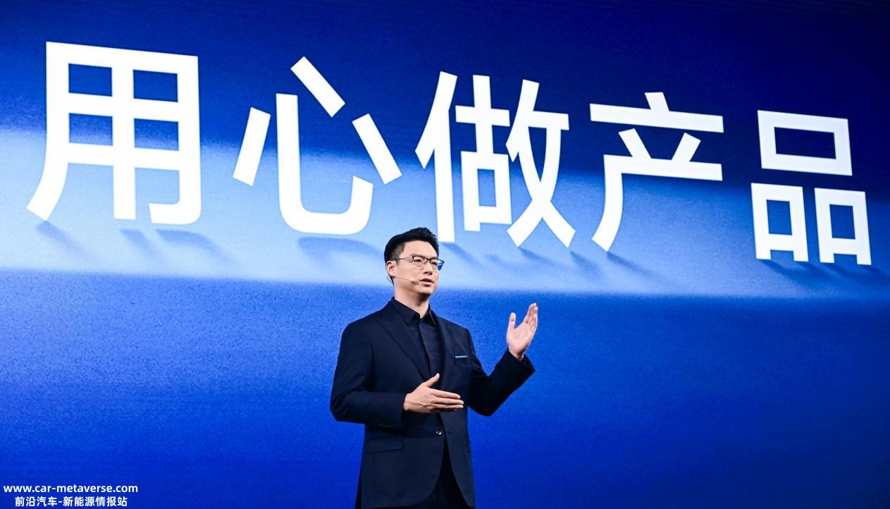 多项技术突破,折叠屏终于实现了真旗舰