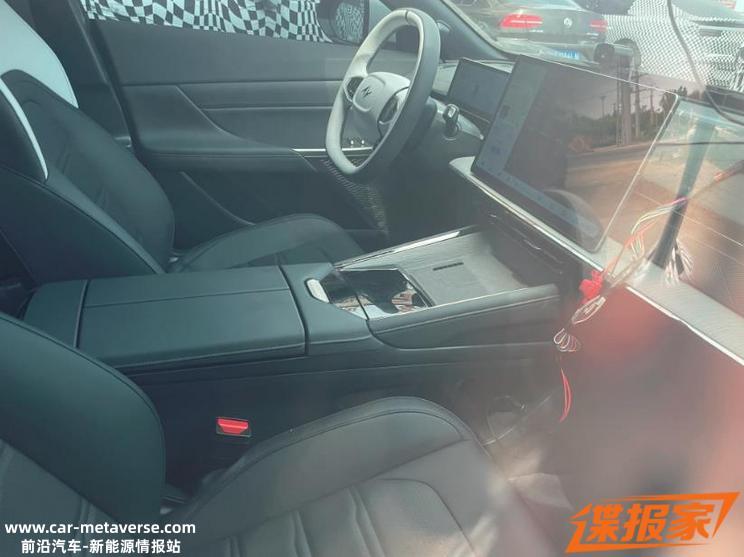 北京车展首发 东风奕派eπ008预告图