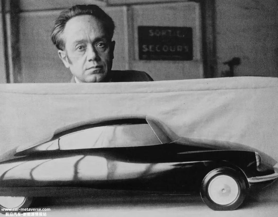 意大利著名设计师,汽车造型楔形马塞洛是时代的开拓者和奠基人
